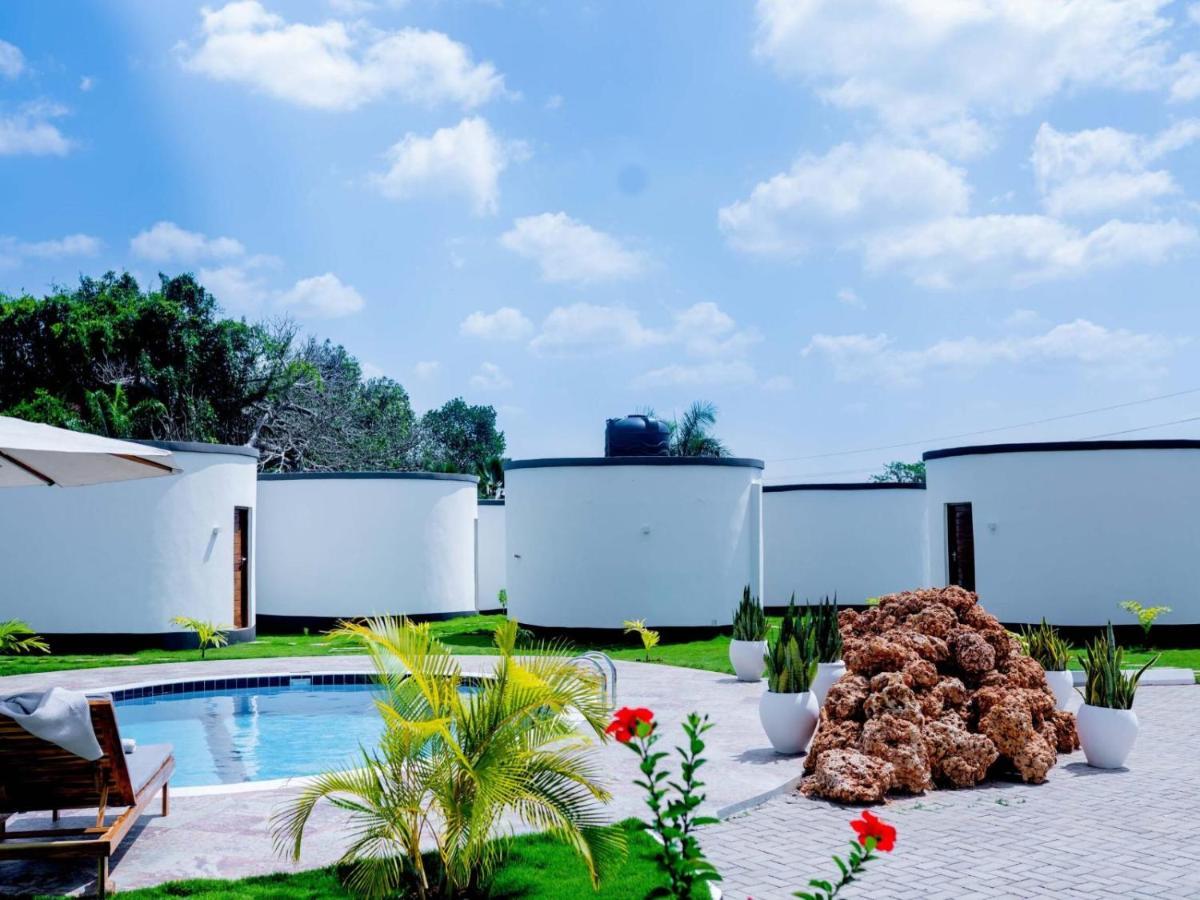 Homeland Bro Dar es Salaam Exterior photo